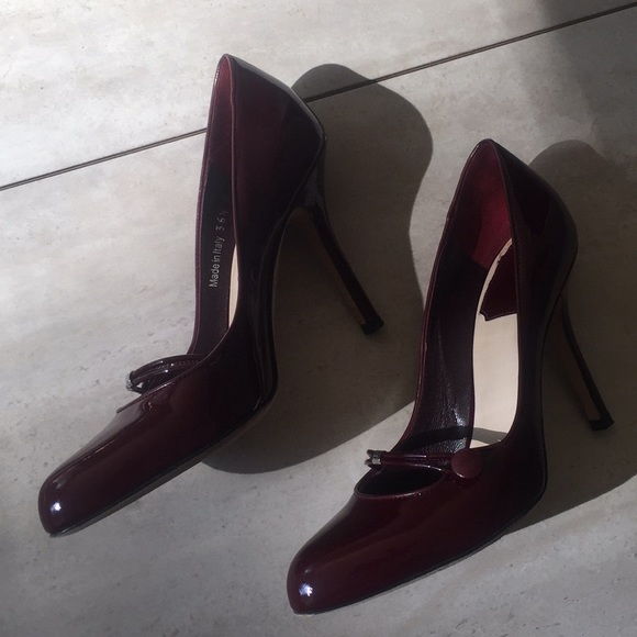 Burgundy CHRISTIAN DIOR heels - Picture 2 of 5